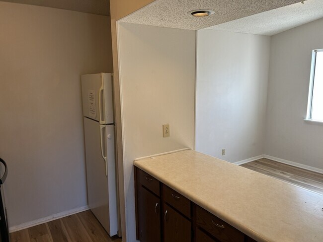 Photo - 3615 N Crestview Dr NW Unidad 2