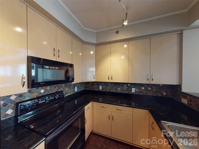 Photo - 1320 Fillmore Ave Unit 101