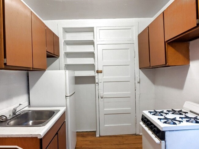 Photo - 2714 N Spaulding Ave Unit 2ii