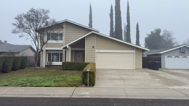 Photo - 4 Bedroom | 2.5 Bathroom | Single Family Home in Rosemont Available Now