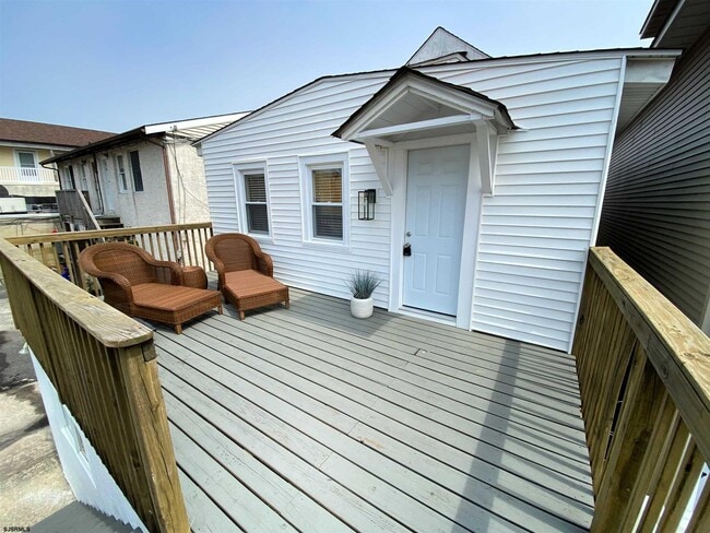 Photo - 9313 Ventnor Ave