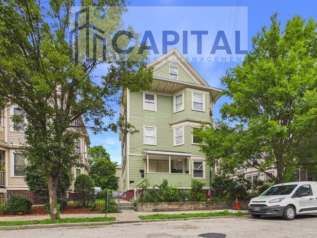 Building Photo - 21 Goddard St Unit 2
