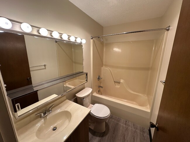 Photo - 624 Cumberland Dr Unit 630