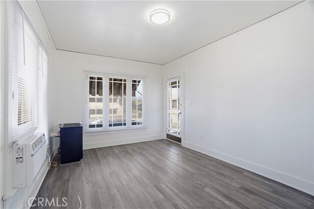 Photo - 2 E Cypress Ave Unit B