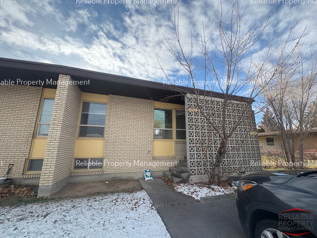 Building Photo - 1052 Garfield St Unit 1052