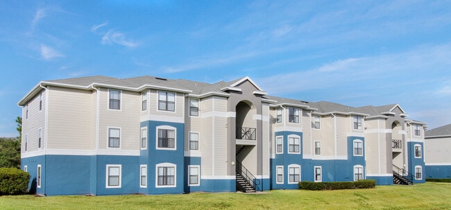 Pinnacle Cove