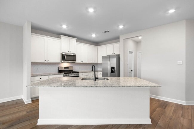 Building Photo - 1111 Campside Dr
