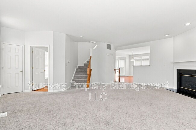 Photo - 7 Swan Ct