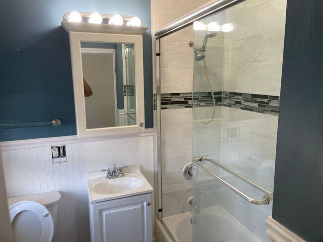 Photo - 71 Daniels St Unidad 3rd floor