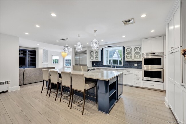 Photo - 105 Everit Ave