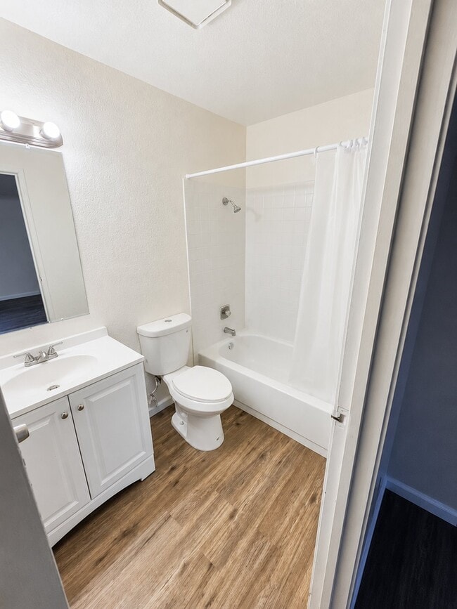 Photo - 4581 Macher Way Unit D