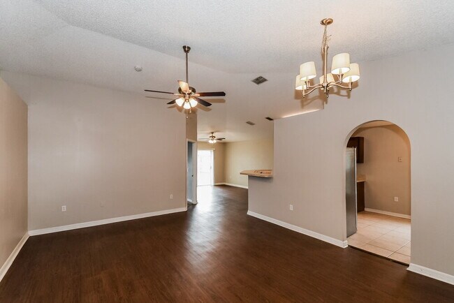 Photo - 11128 Lord Taylor Dr