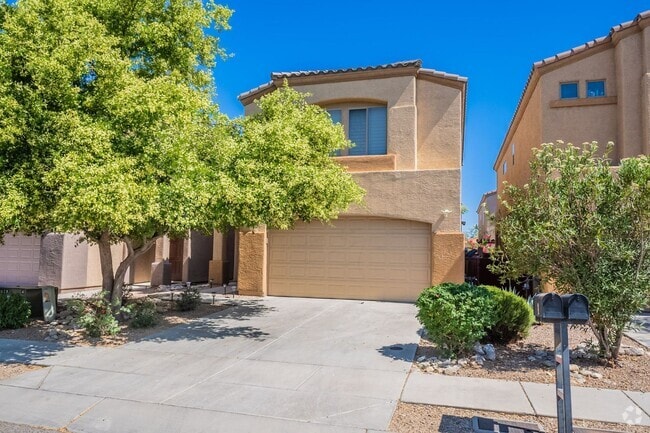 Building Photo - Bright, Spacious Riverside Crossing Retrea... Rental