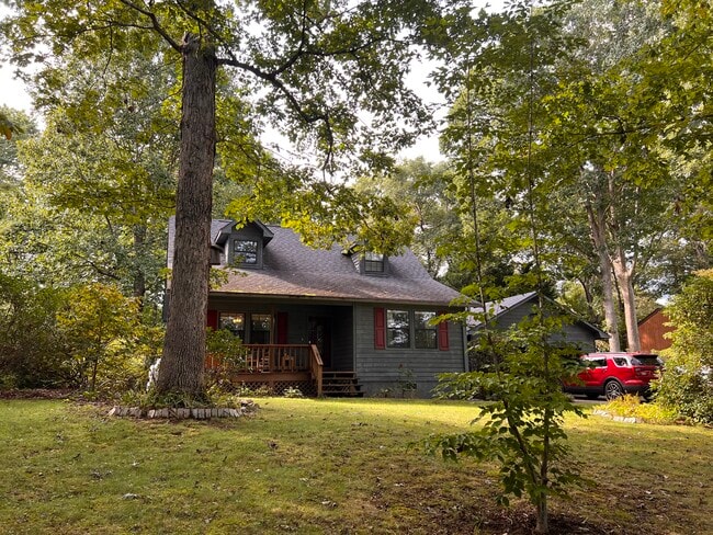 Photo - 16 Oakwood Rd