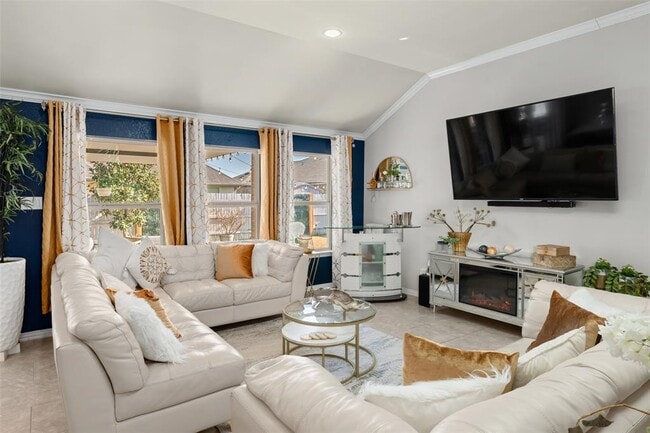 Photo - 355 Evening Star