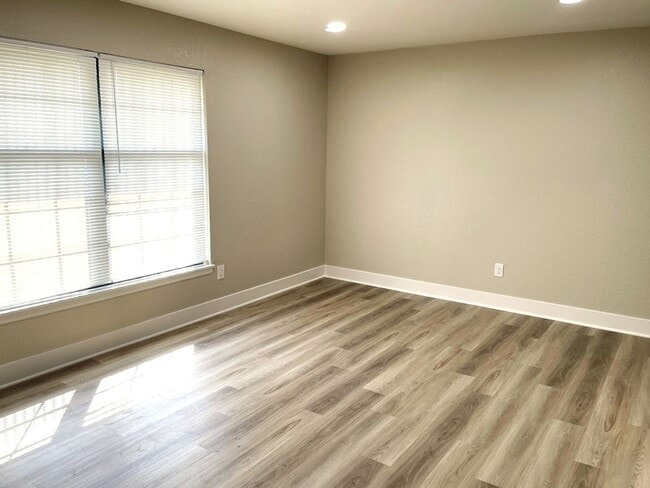 Photo - 2100 SW 9 St Unidad Apt C