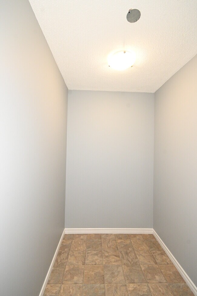 Photo - 4280 Quentin Ave Unit 310