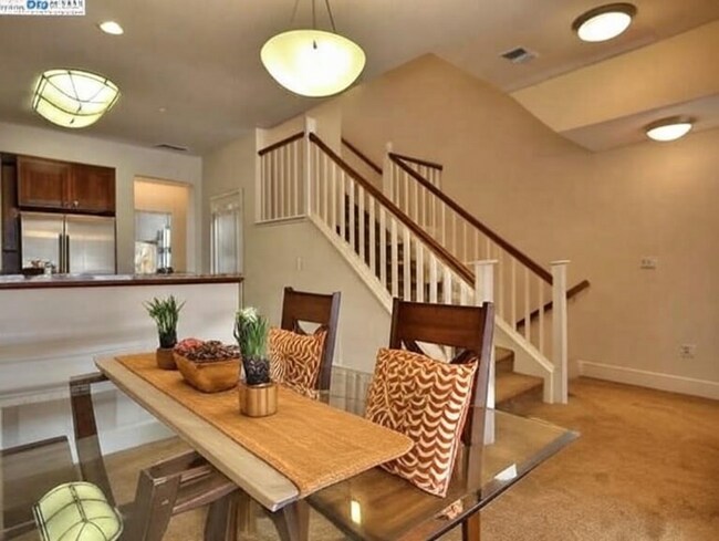 Photo - 6115 Old Quarry Loop