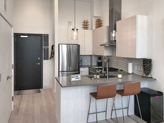 Photo - $0 DEPOSIT OPTION. GORGEOUS STUDIO IN 1616 SOUTH AT PLATT PARK Unidad 318