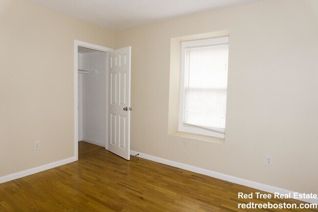 Photo - 712 Shawmut Ave Unit 1R