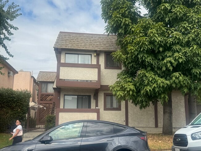 Photo - 361 E Santa Anita Ave Apartamentos Unidad C