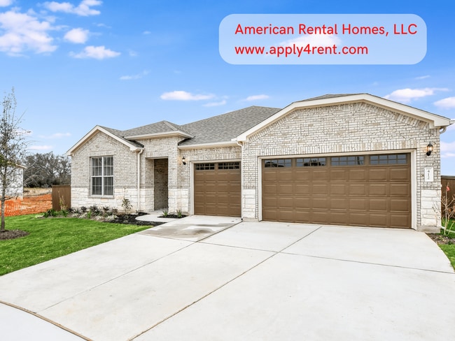 Building Photo - ONE-STORY Home in Marble Falls - 2932 SF with THREE-CAR GARAGE - On a CUL-DE-SAC!