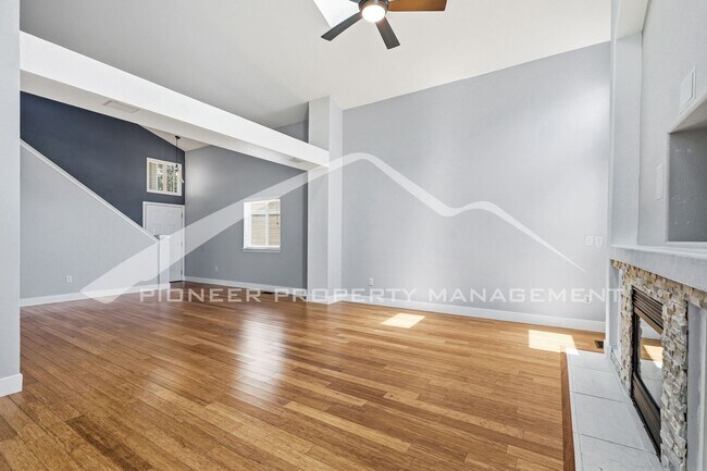 333 Sanders Cir