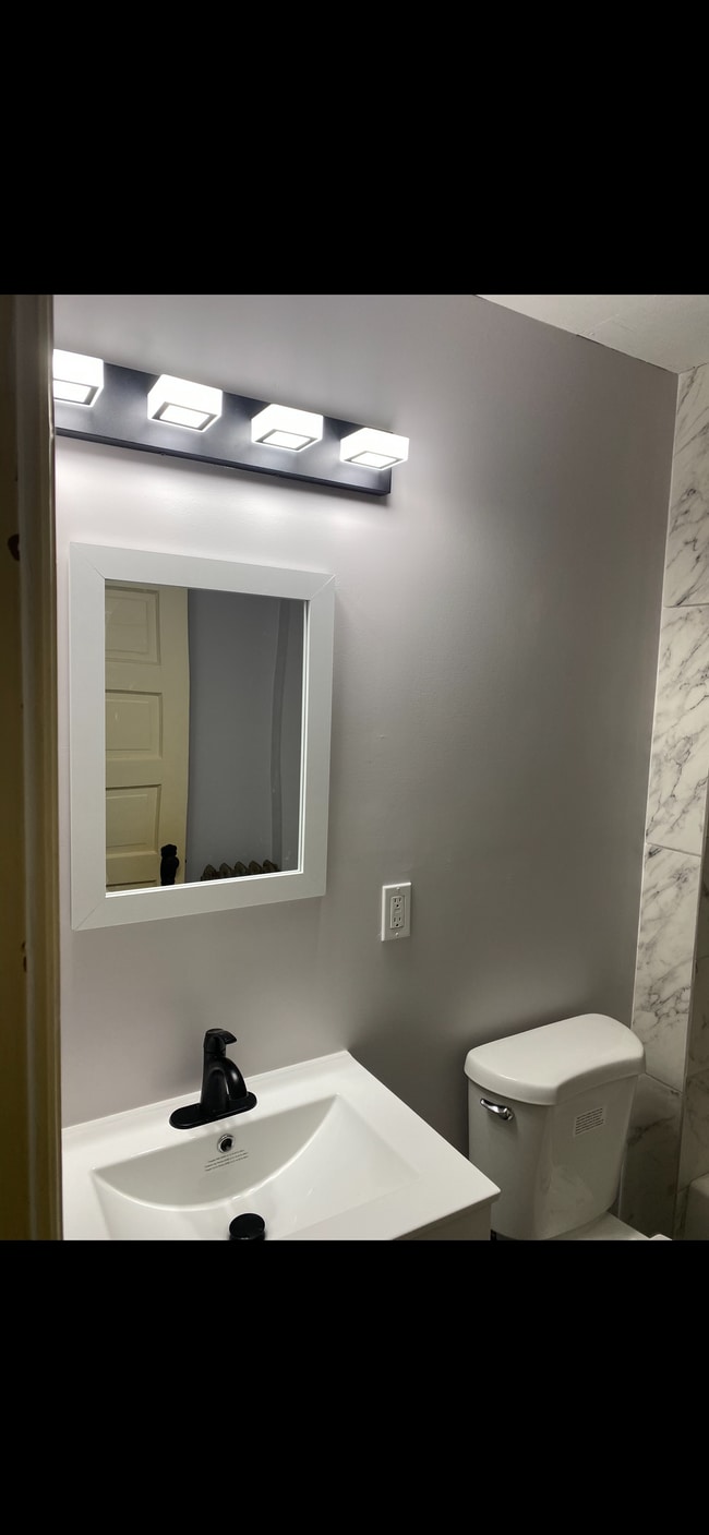 Photo - 18 Summer St Unit 2nd floor