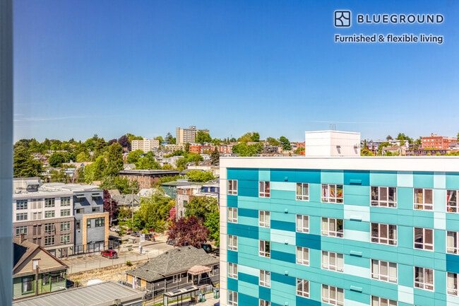 Photo - 118 Broadway E Unidad FL6-ID130