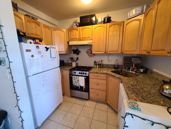 Photo - 1619 Commonwealth Ave Unit BIG ONE BED