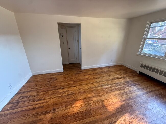 Photo - 26A Carolyn Ter