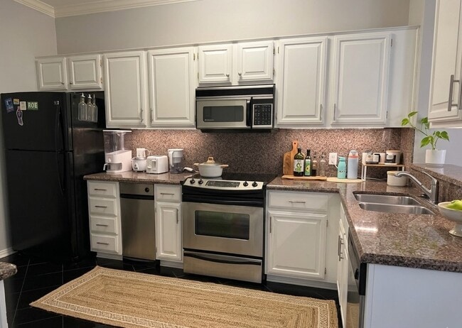 Photo - 2111 Welch St Unit B101