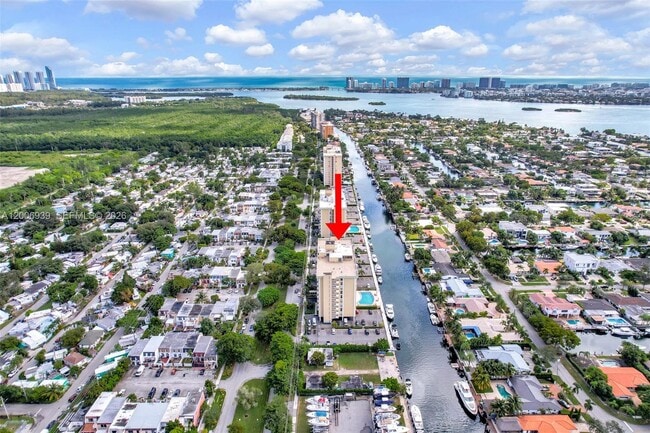 Photo - 2000 NE 135th St Unit 411