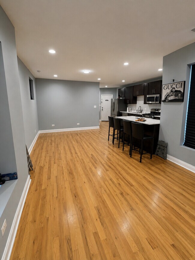 Photo - 1411 E 67th Pl Unit 3E