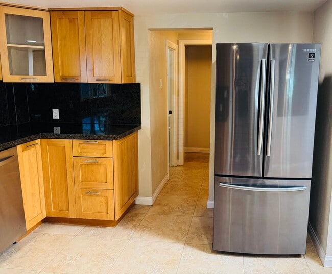 Photo - 618 Woodland Dr