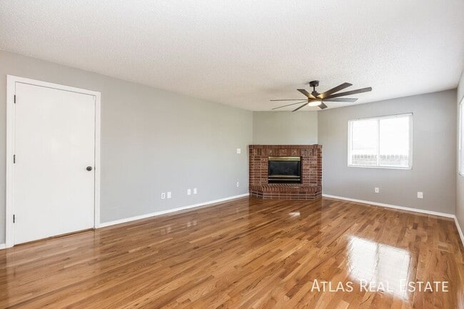 Photo - 8015 Ferncliff Dr