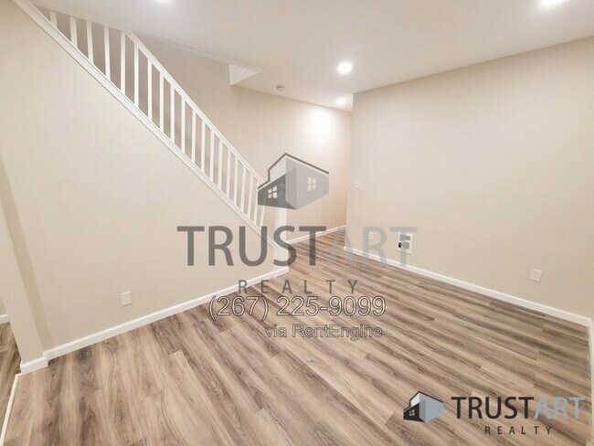 Photo - 2538 N Gratz St