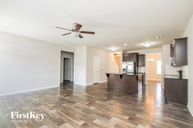 Photo - 172 Fesperman Cir