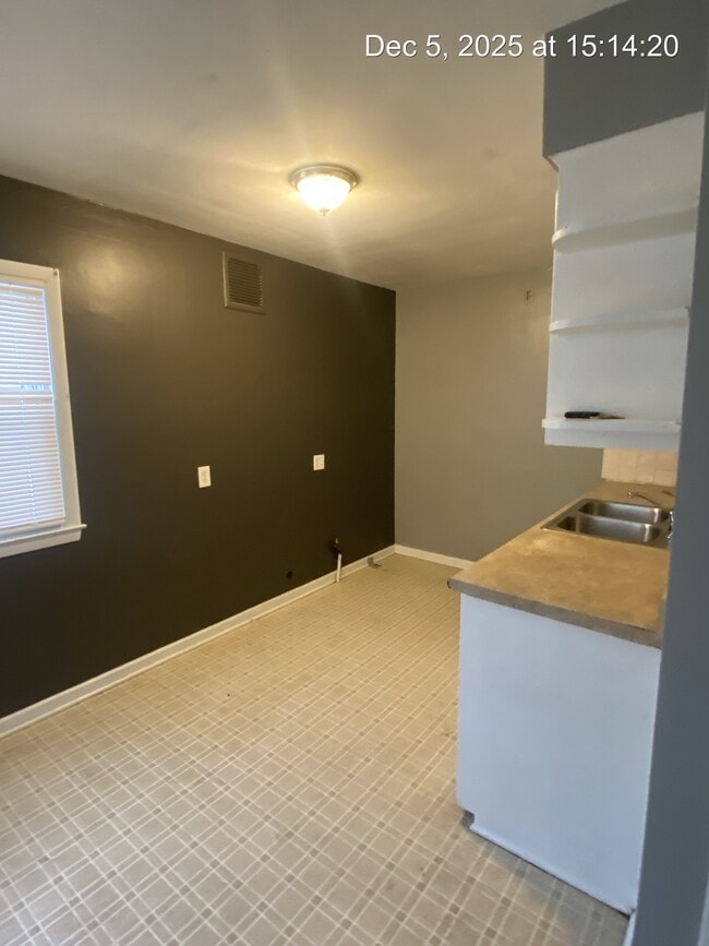 Photo - 4929 N 63rd St