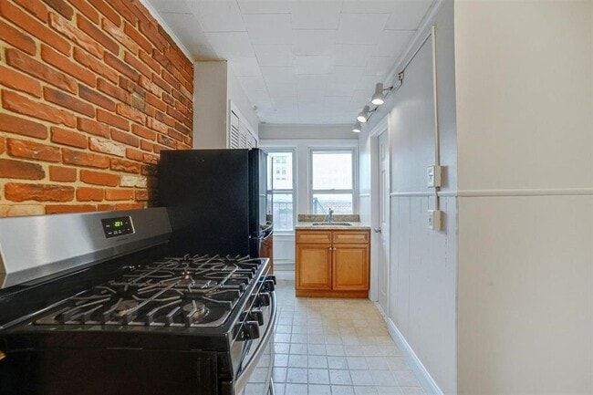 Photo - 155 Sussex St Unit 3