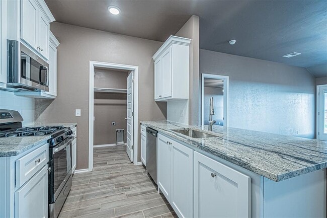 Photo - 1620 Highland Loop