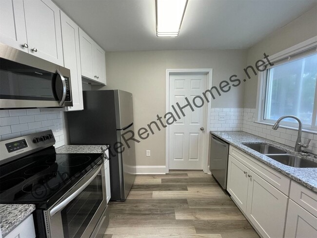 Photo - 1109 Craig Ave