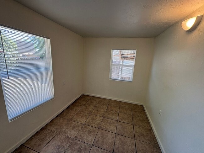Photo - 1265 I St