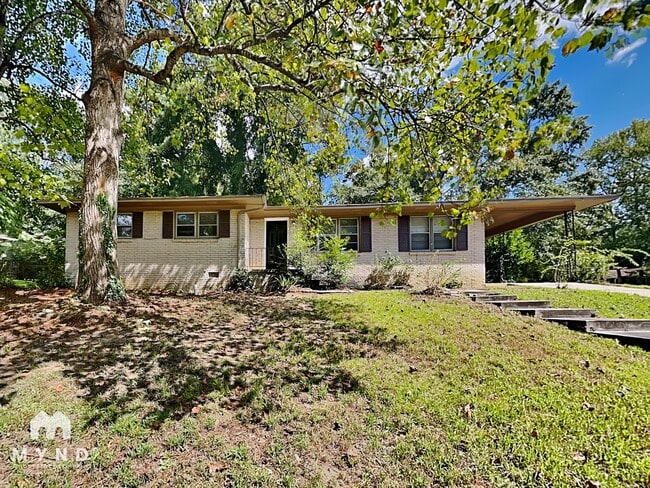 Building Photo - 10616 Thrasher Rd
