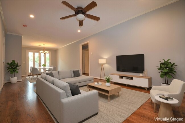 Photo - 1902 Coulcrest Dr