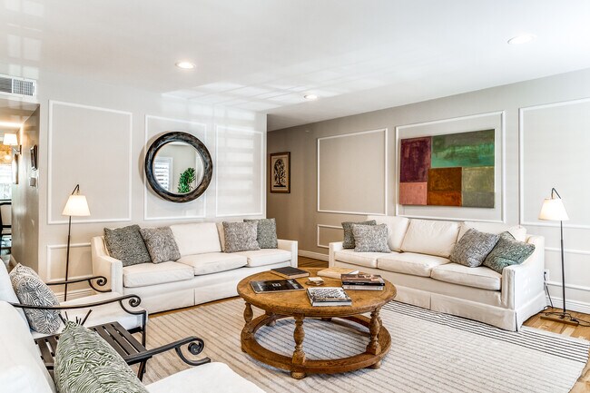 Photo - 15904 Archwood Ln Unit 1020