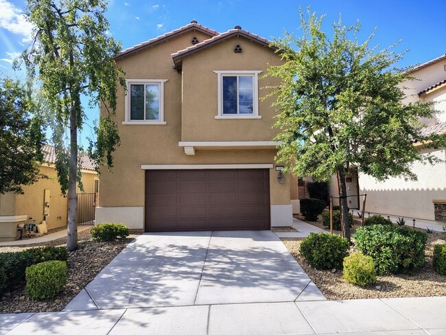 Building Photo - Southwest Near Summerlin
