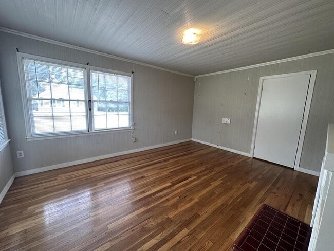 Photo - 2505 22nd St