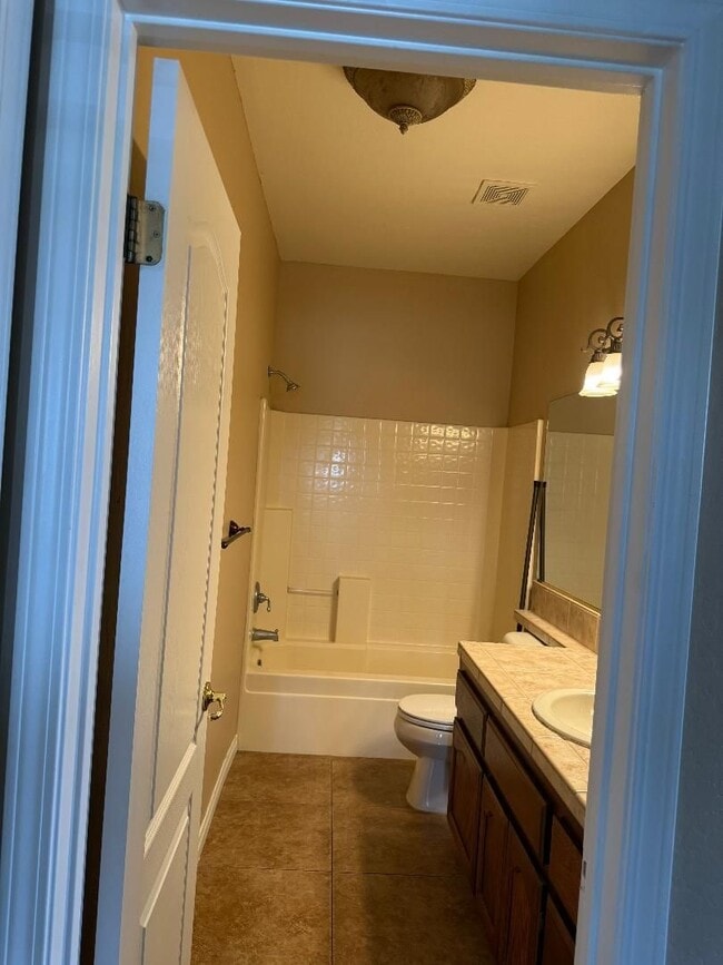 Photo - West Chester Elegance