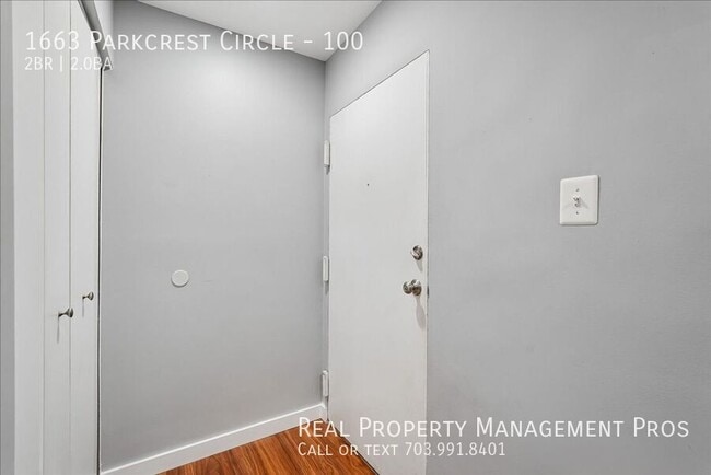 Photo - 1663 Parkcrest Cir Unidad 100